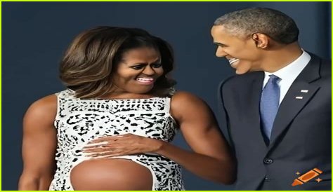 Stunning Pictures Of Michelle Obama When She Was Pregnant